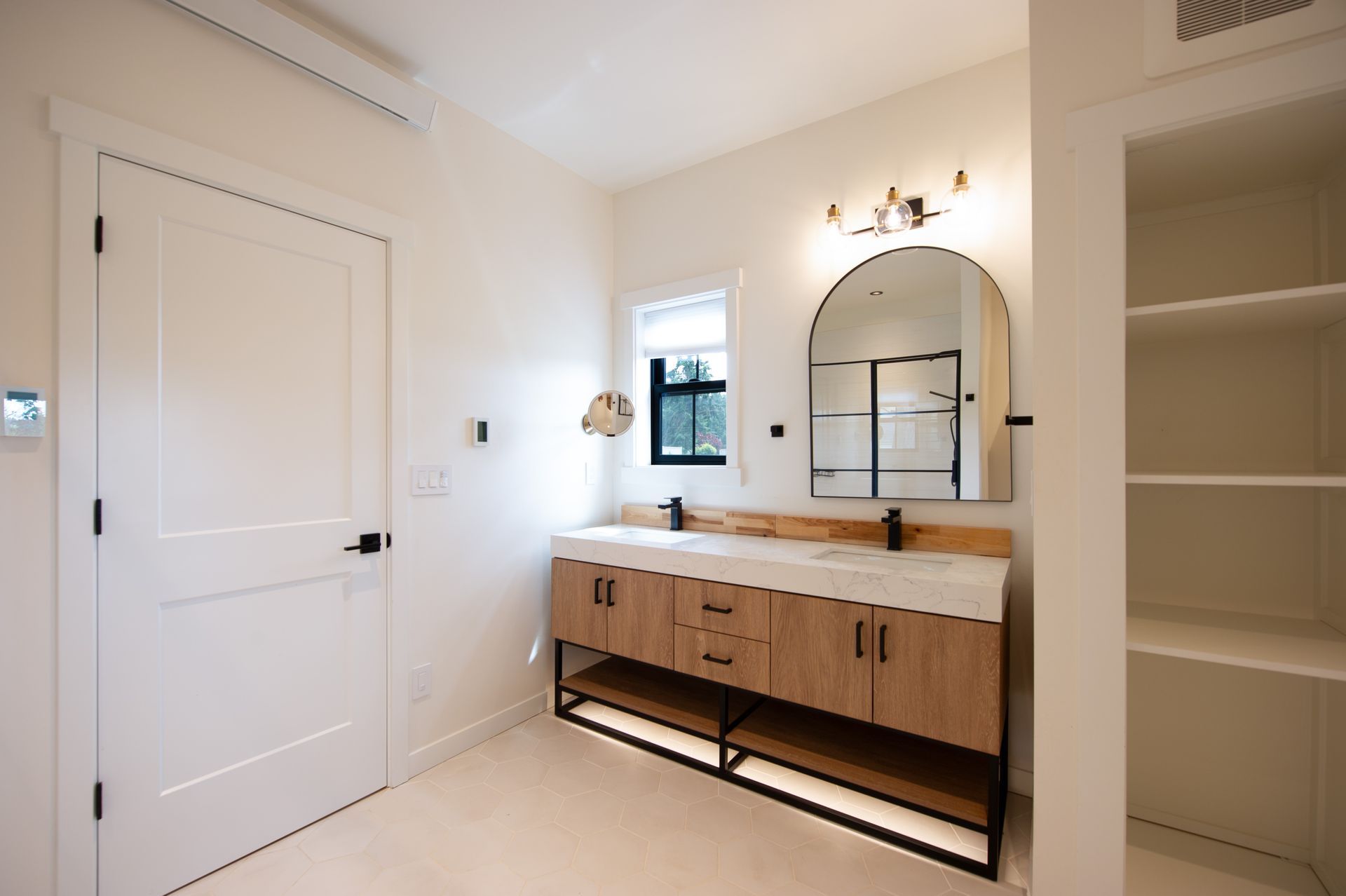 474 Camano Island bathroom