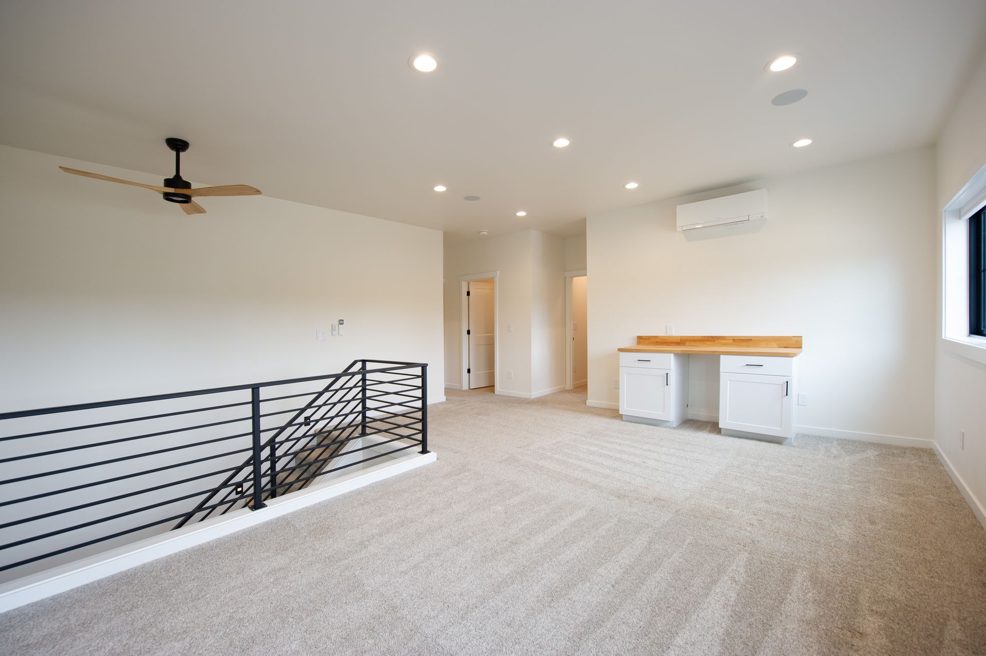 474 Camano Island upstairs space