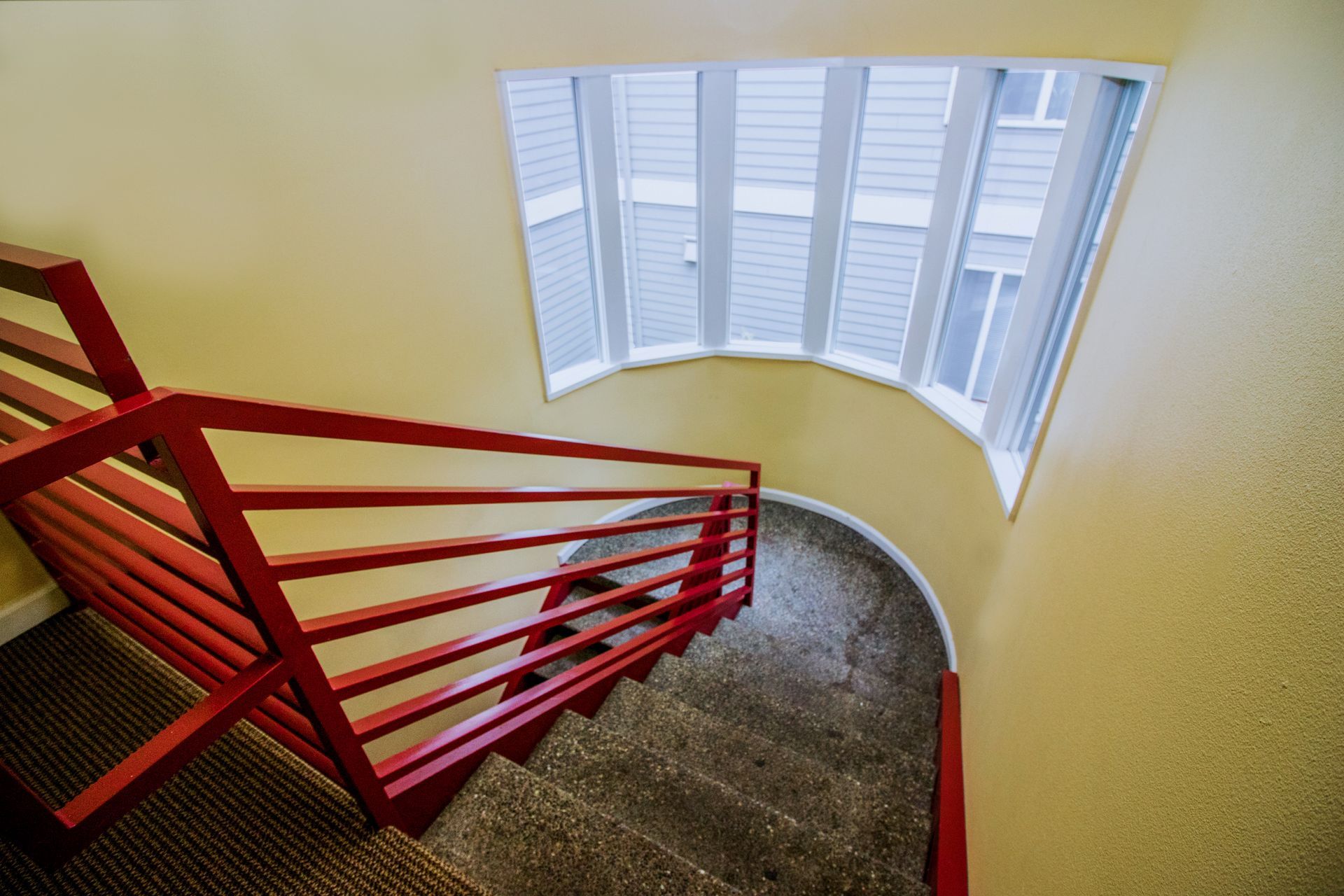 Stone court apartments interior of building