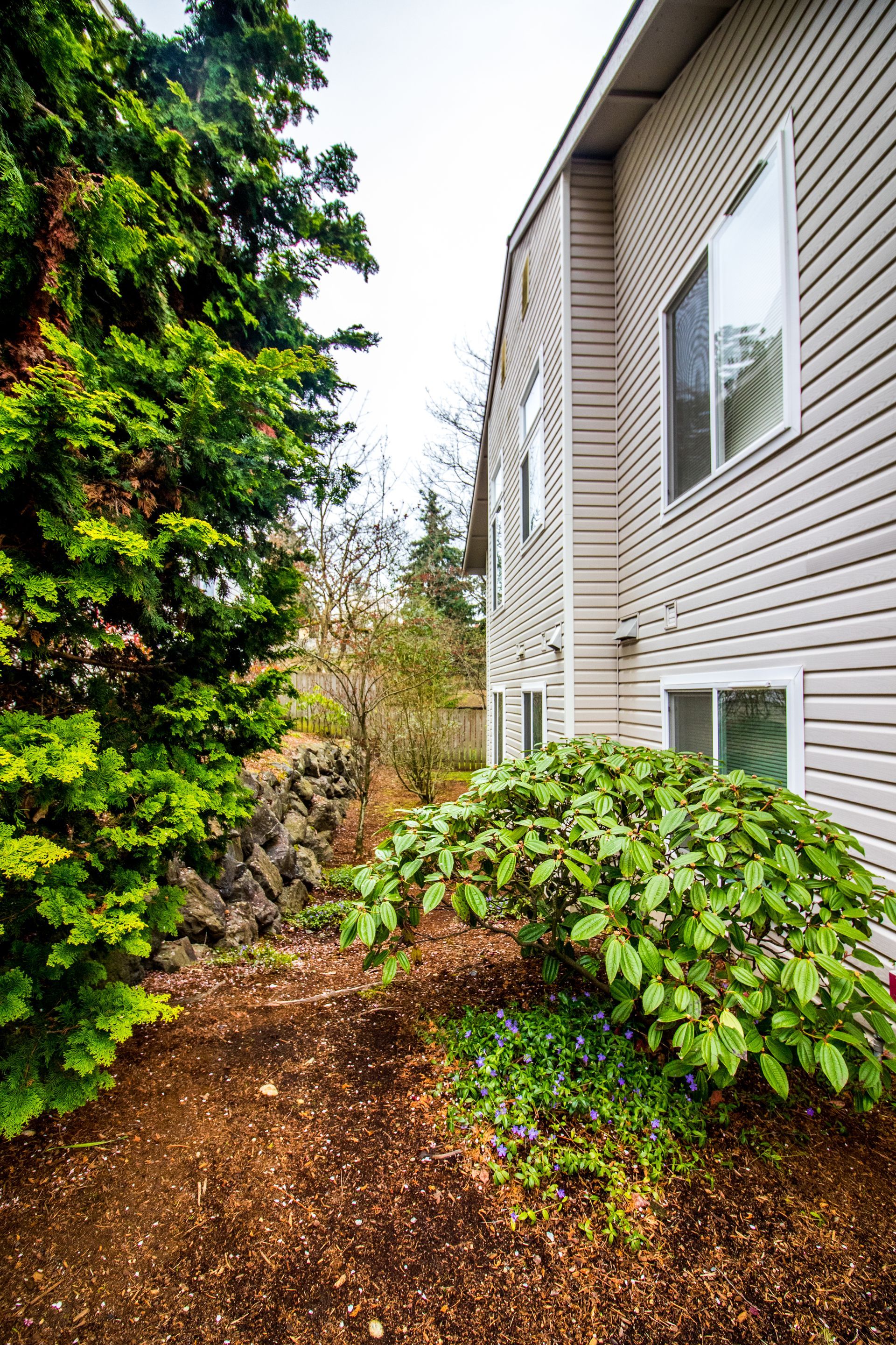 Exterior of Stone Ridge Apartments