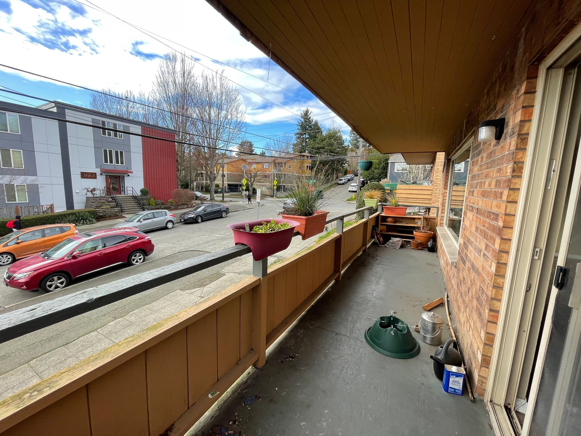 Phinney Ave Apartments Building in Seattle