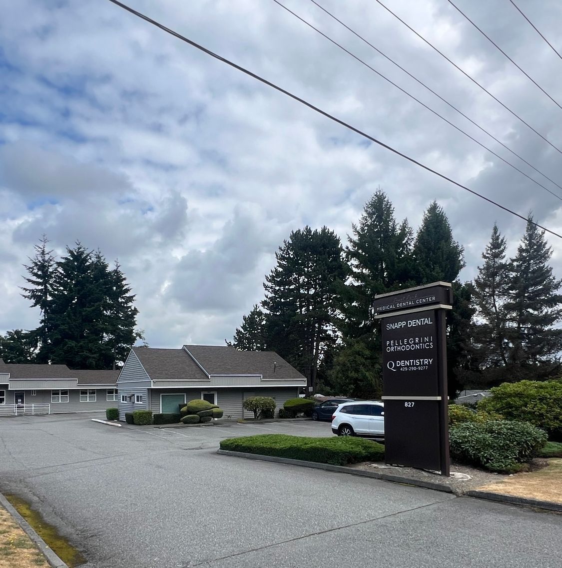 Puget Park Medical Center Signage