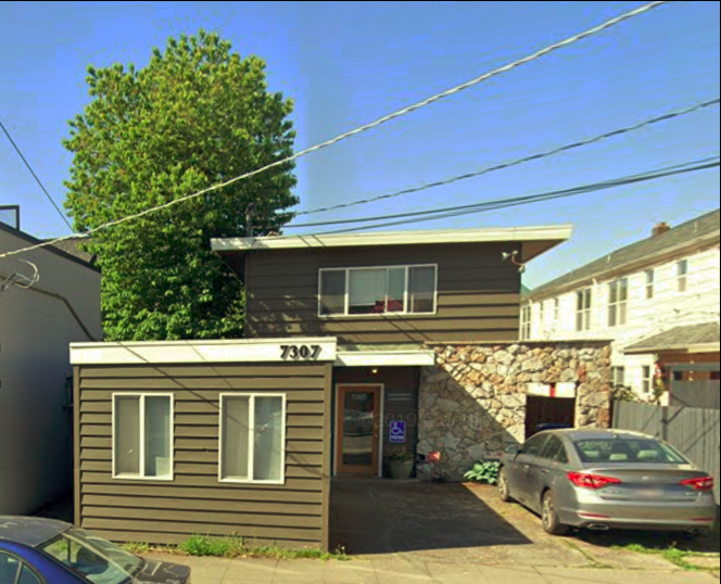Exterior of building with house number 7307 in Seattle WA