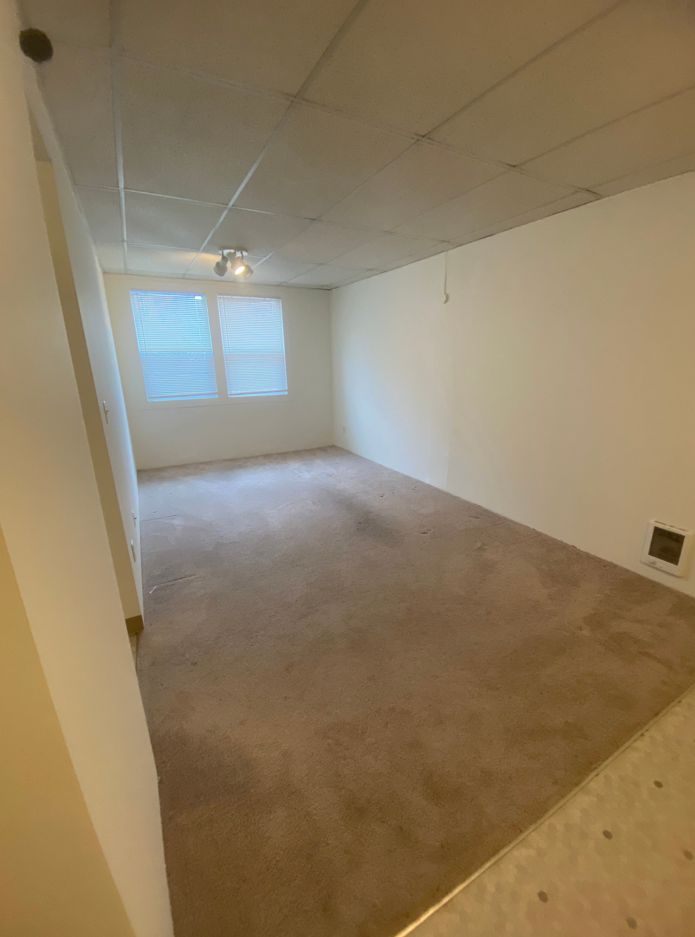 Bedroom of 4453 Apartments unit