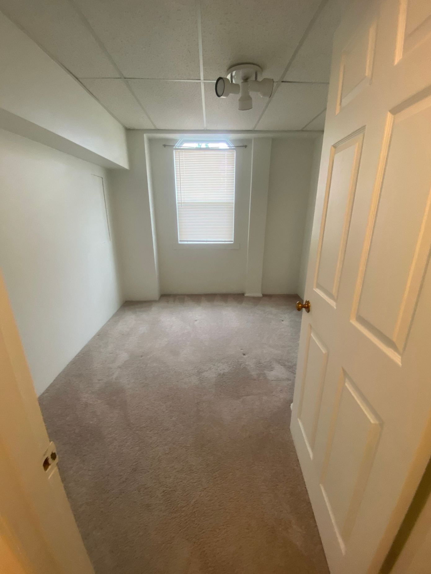 Bedroom of 4453 Apartments unit