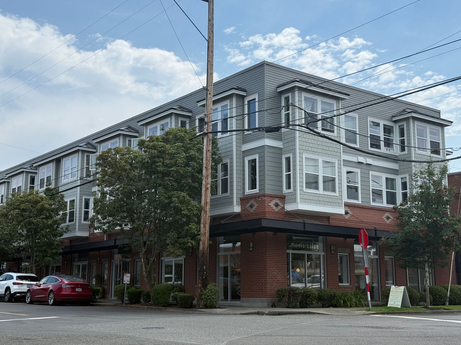 Tangletown mixed used building in Seattle, WA