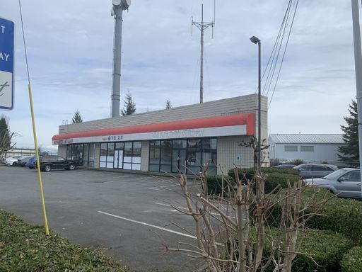 Exterior of Gunny Sack Hill in Lynnwood, WA