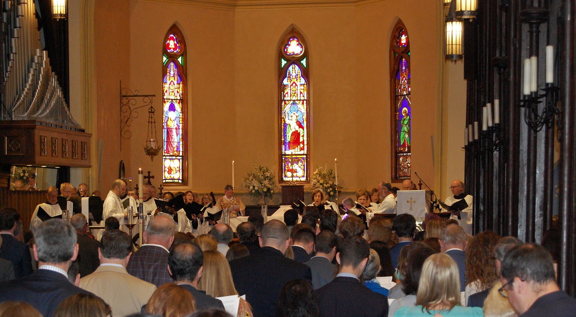 Worship at Church of the Nativity | Huntsville, AL