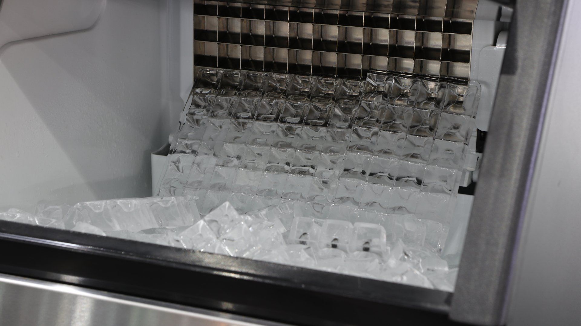 Ice cubes store in ice making machine for clean product