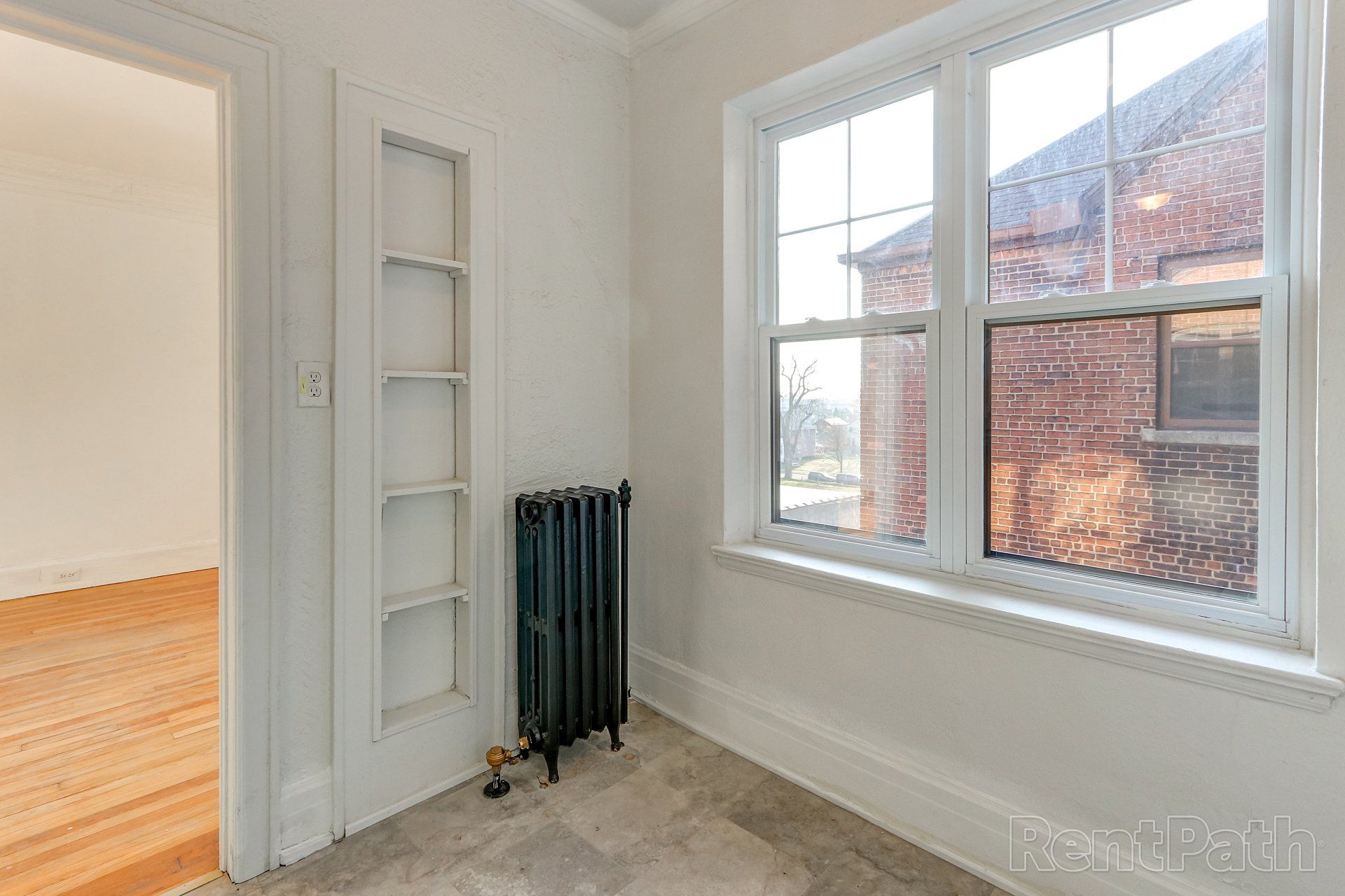 Manning Manor Property Image