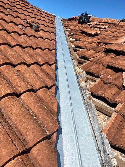 Valley Replacement After — Leonard Gray Roof Tiling In Goonellabah, NSW