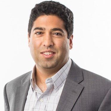 Neil Kolatkar Headshot