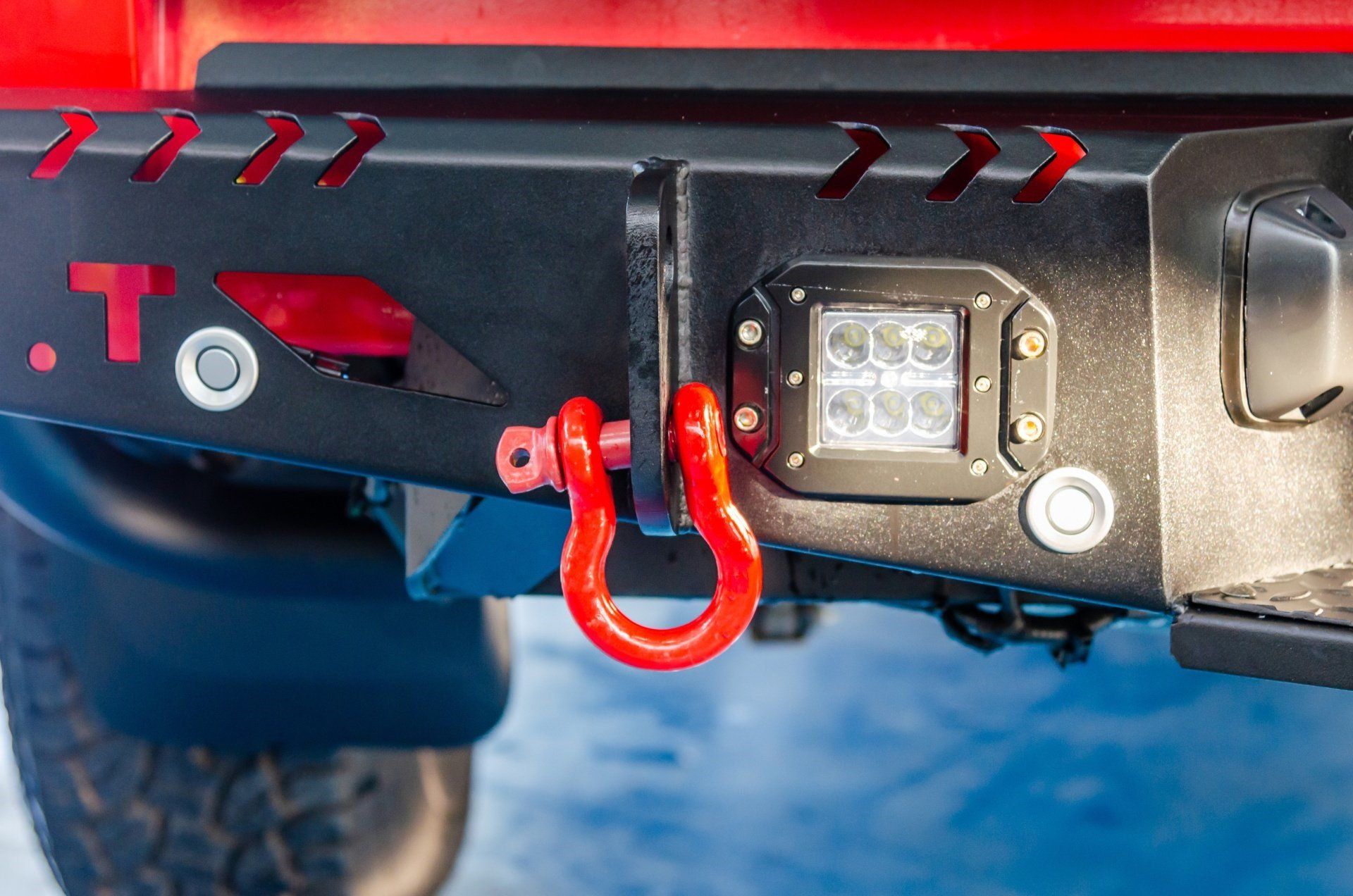truck accessories Saint Albans WV