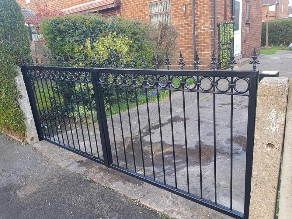 Metal Gates & Railings Derby ring and spear metal driveway gates