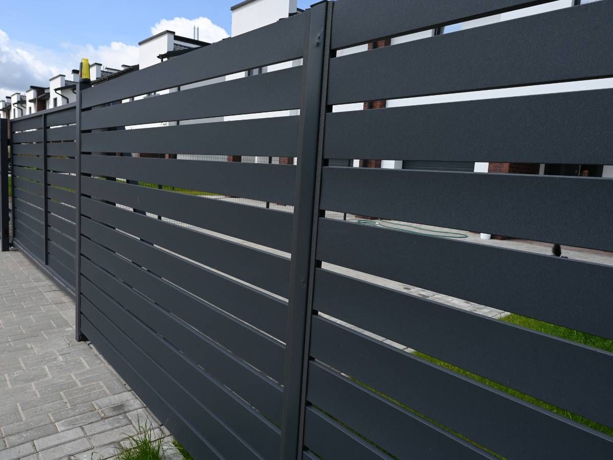 Metal Gates & Railings Derby modern metal fencing Derby