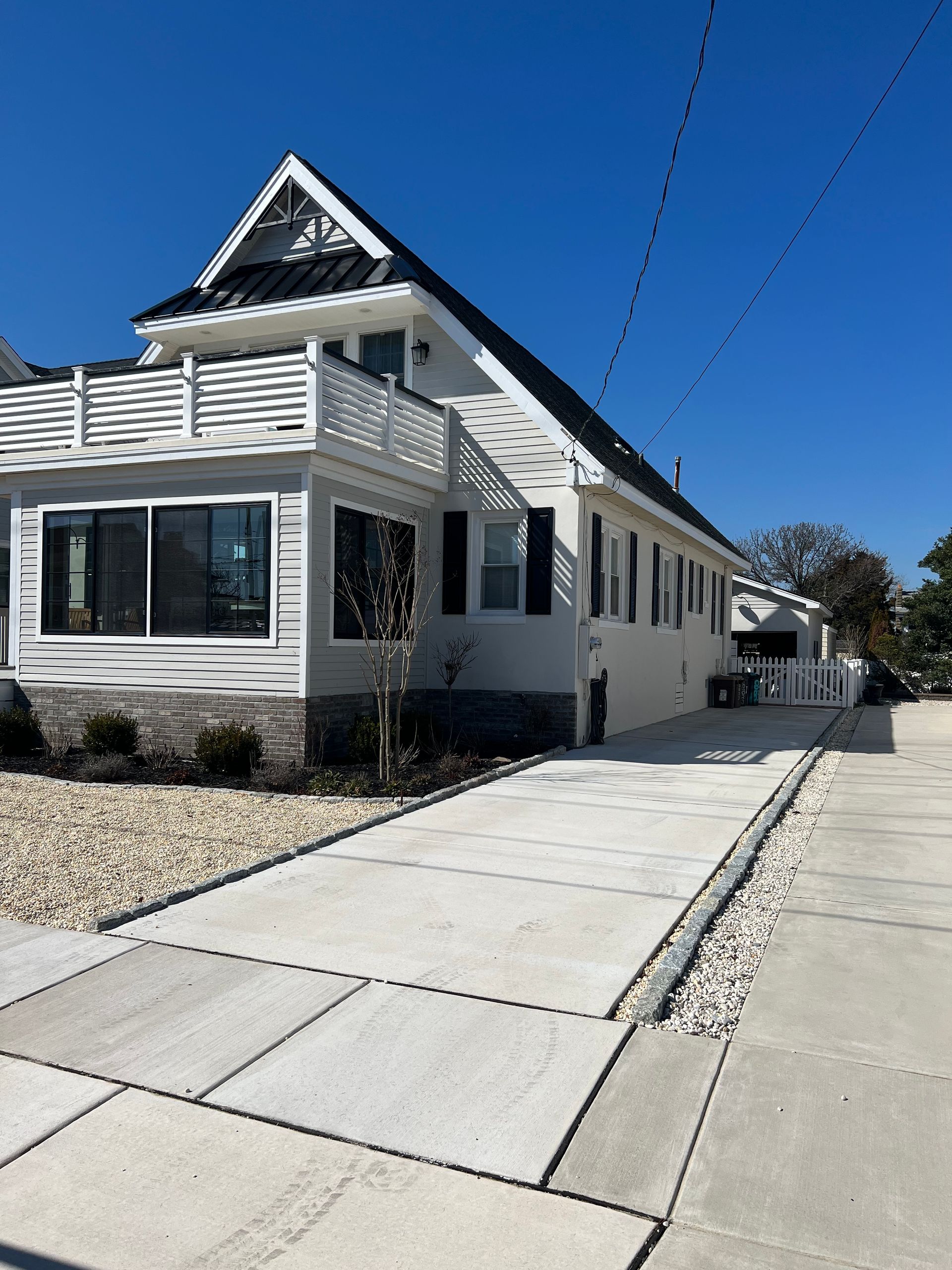 Metal roof stone harbor