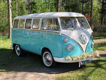 Volkswagenbusje huren, Volkswagen bus, Trouwbusje, Trouwauto, Trouwvervoer, Trouwen, galavervoer, Vintage, retro, Noord Holland, zuid Holland, Utrecht, Blauwe Volkswagen bus, Turquoise Volkswagen bus