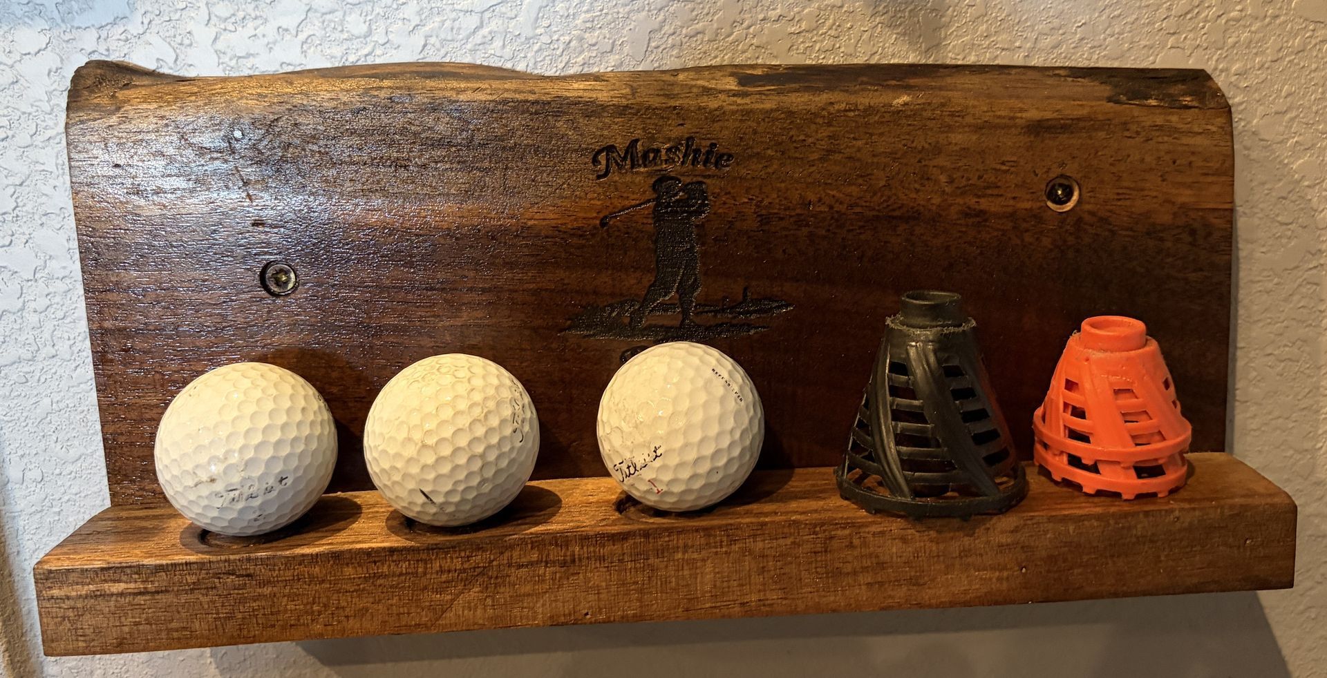 Mashie Rack - Golf ball and Tee Holder