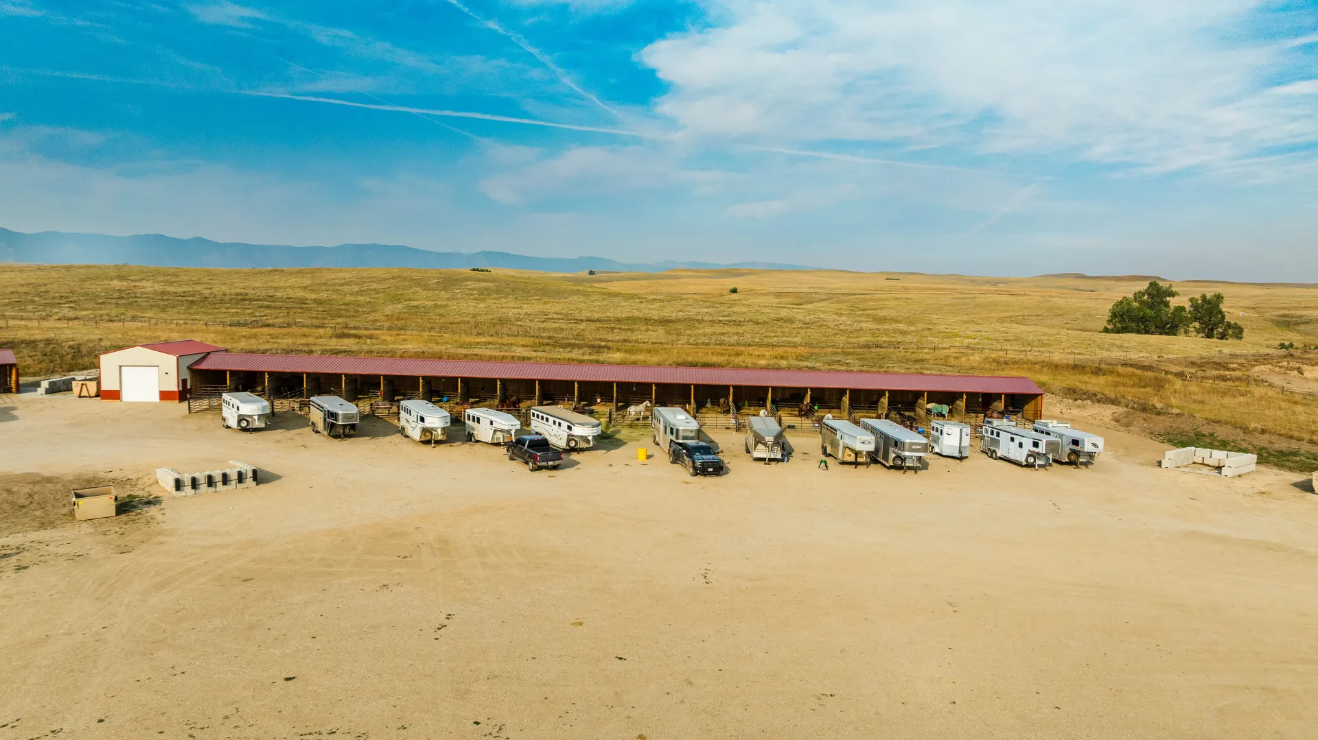 LOAFING SHED FOR SHERIDAN COLLEGE RODEO TEAM