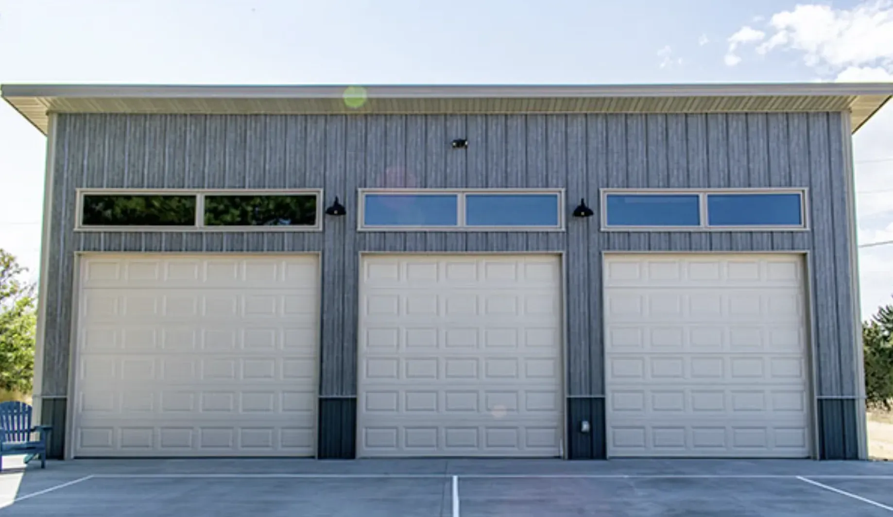 Garages, shops and equipment post frame buildings