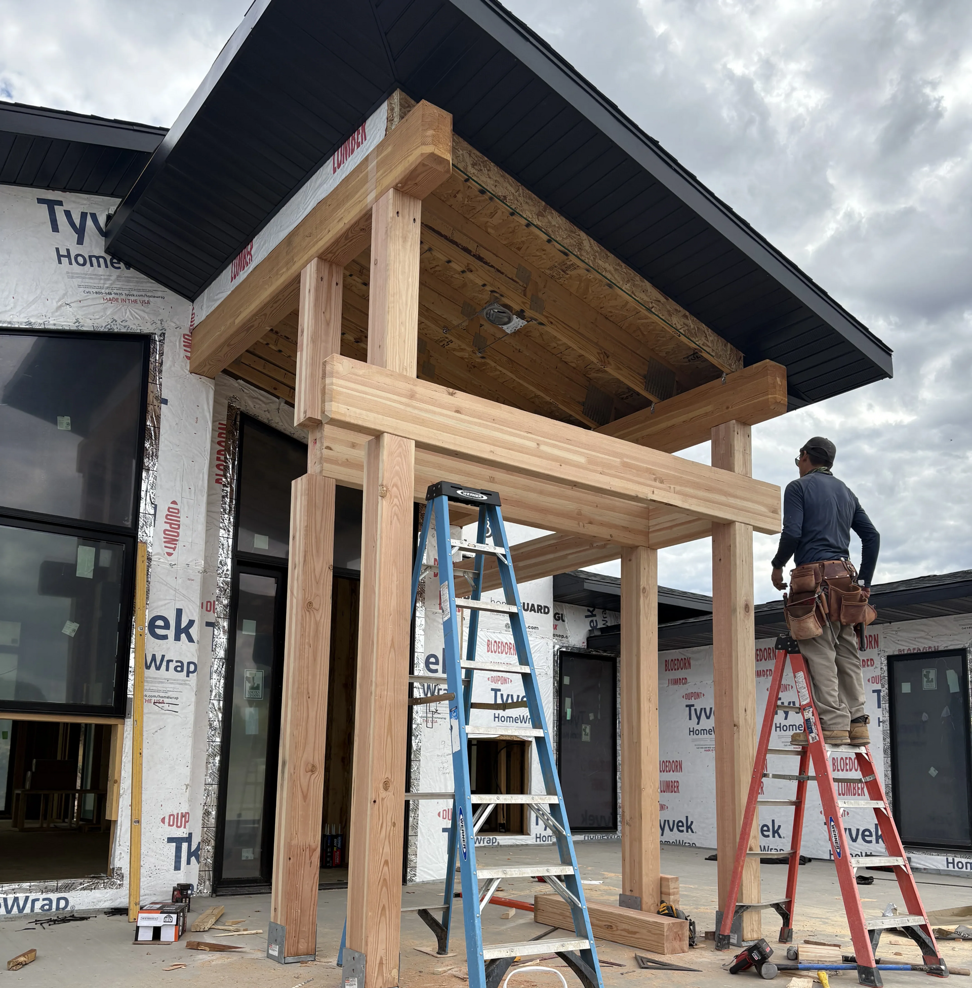 custom concrete home builder Sheridan WY
