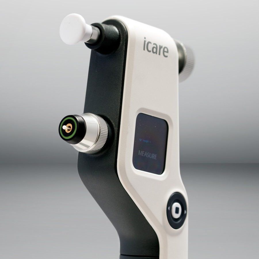 Eye test machine 