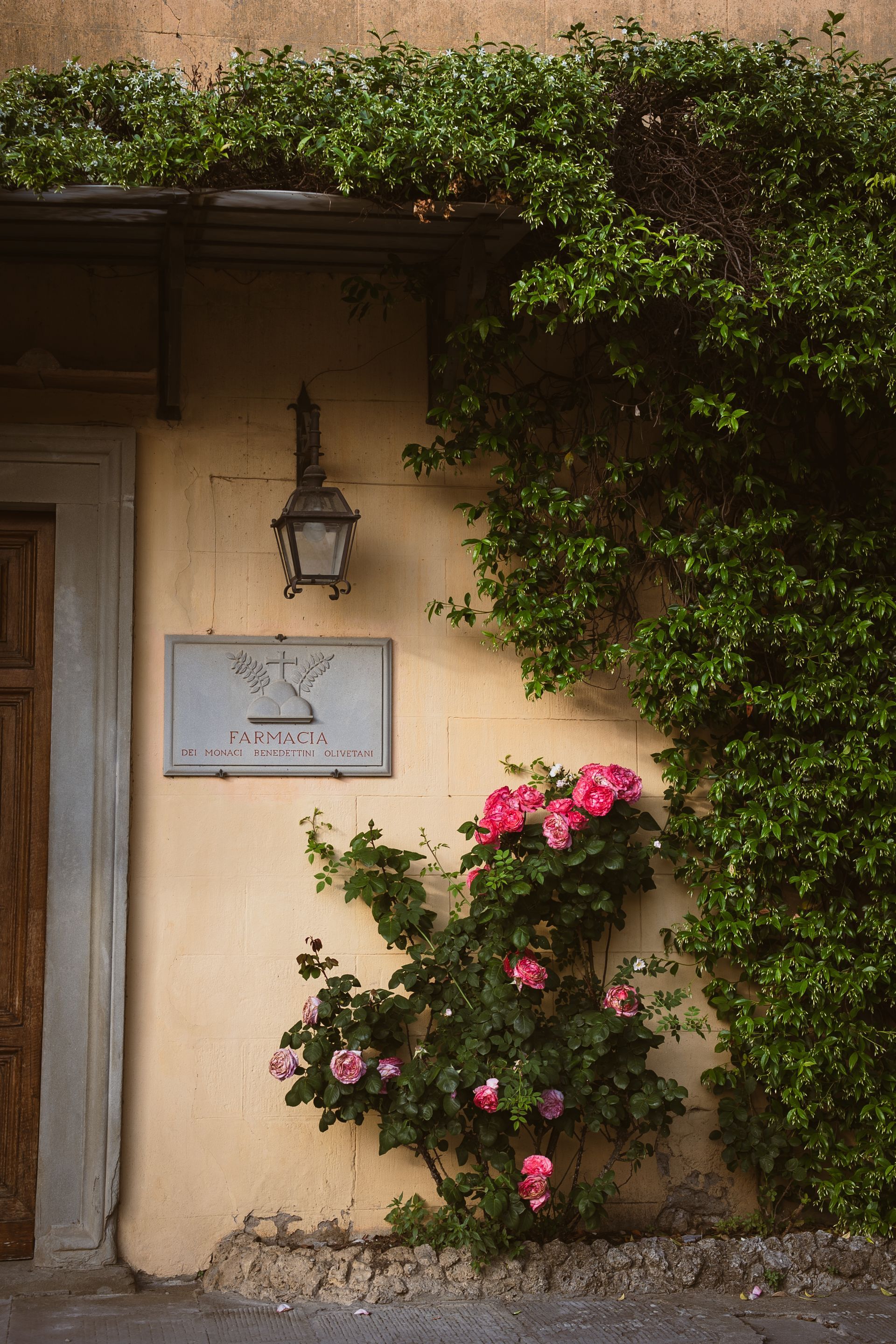 ITALIAN STOREFRONT