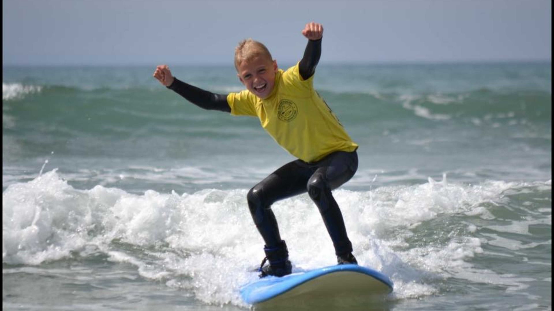Surfing at Westward Ho! is fun and exciting. What are you waiting for? Come and learn to surf with SurfSUP Academy in the village.