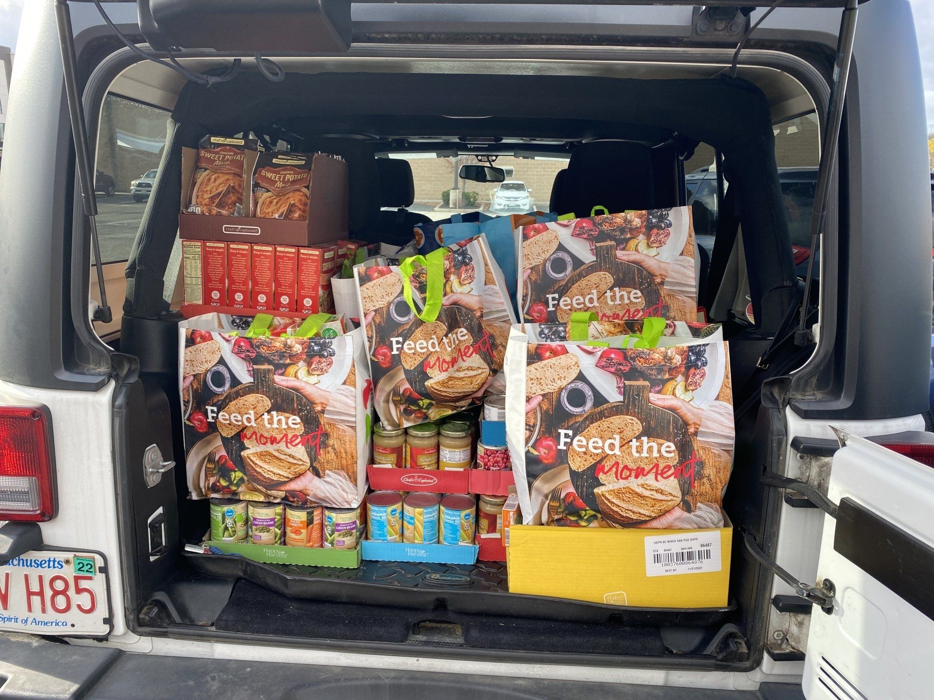 MBK Delivers Food to The Gray House