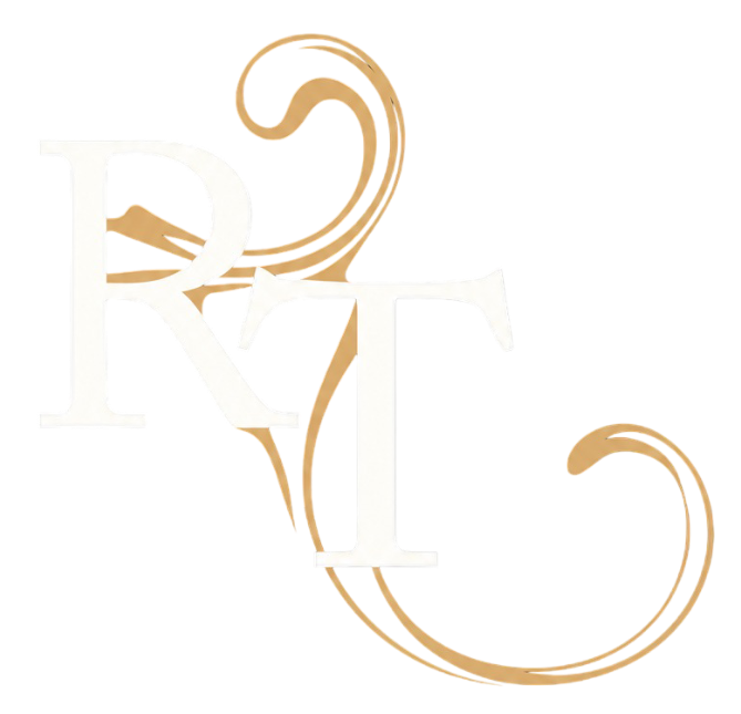 Logotipo de monograma decorativo dorado con letras estilizadas y adornos en espiral sobre un fondo blanco.
