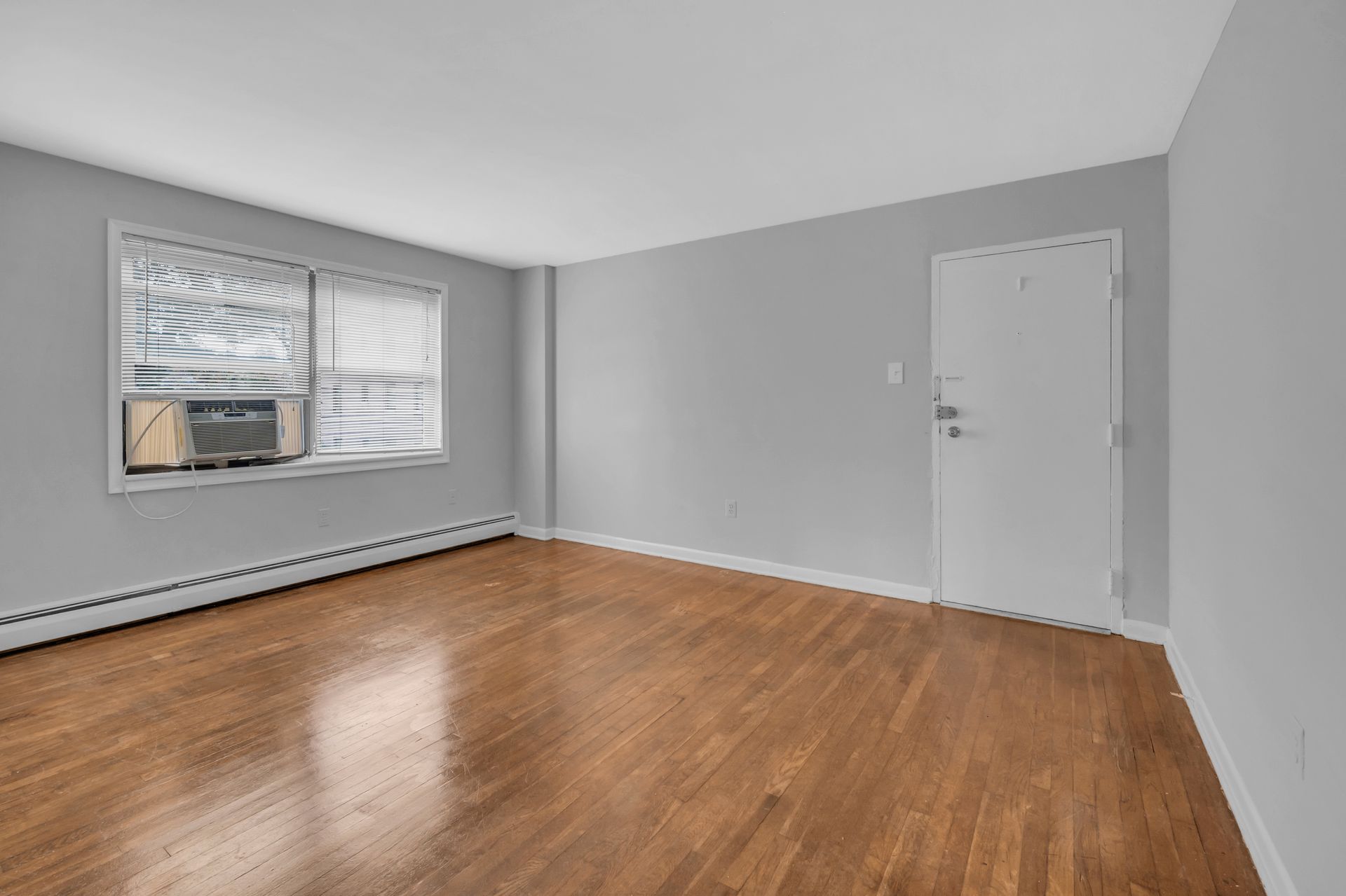 apartment floor plan.