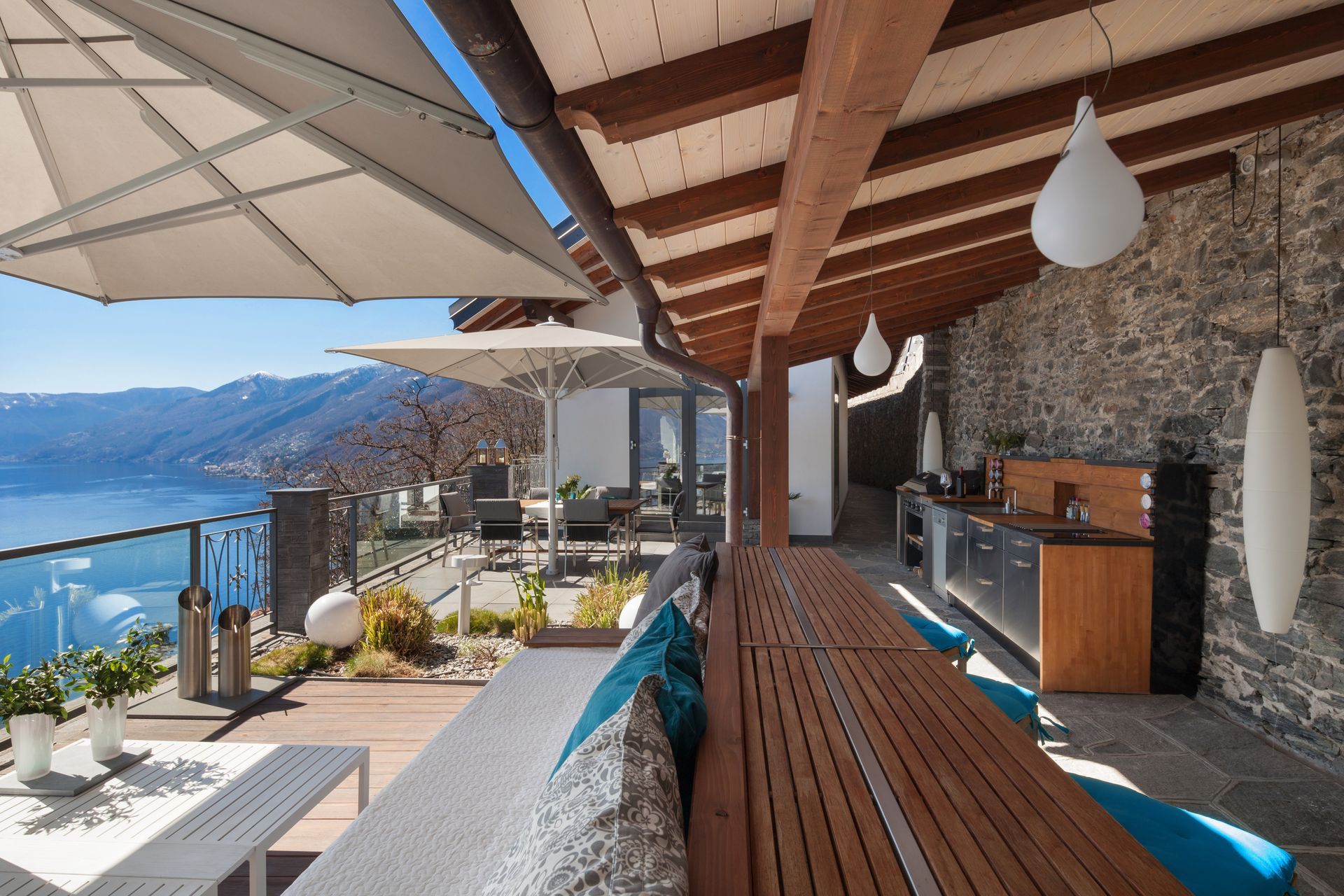Outdoor Kitchen Design