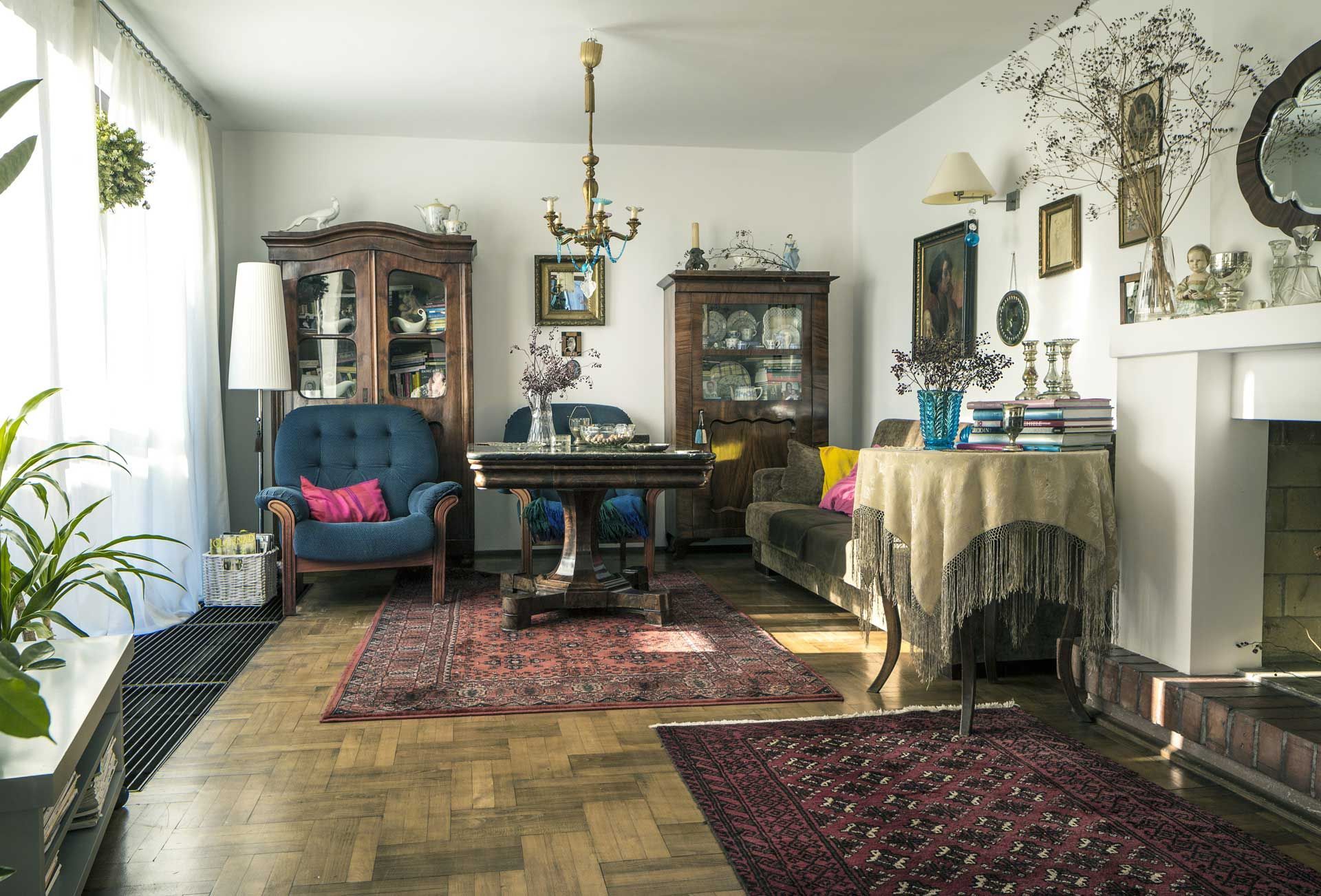 ornate room with antiques on display