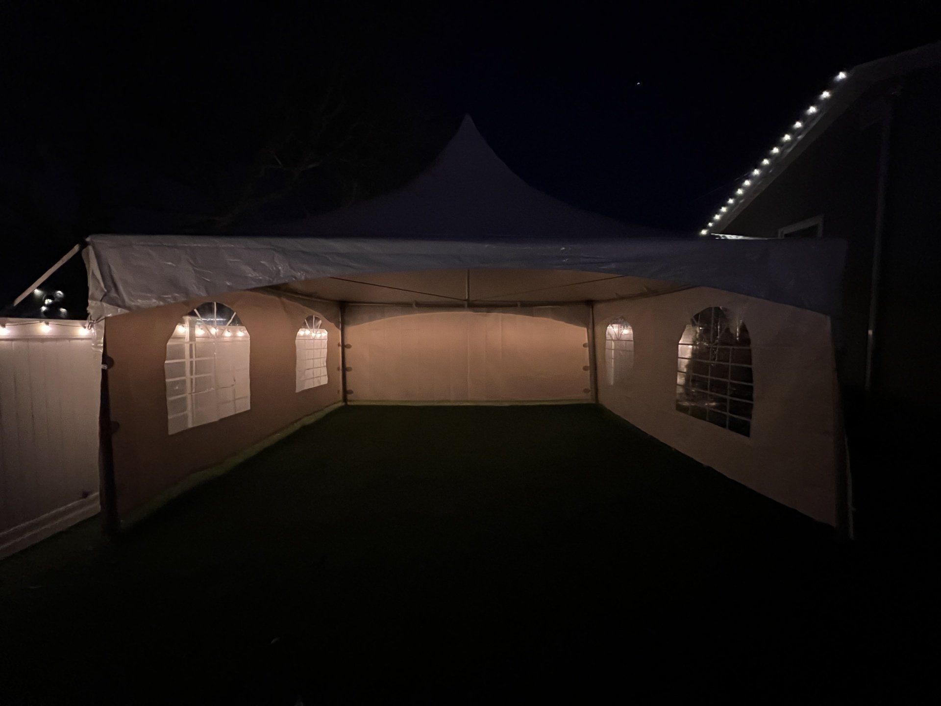 20 x 20 high peak tent
