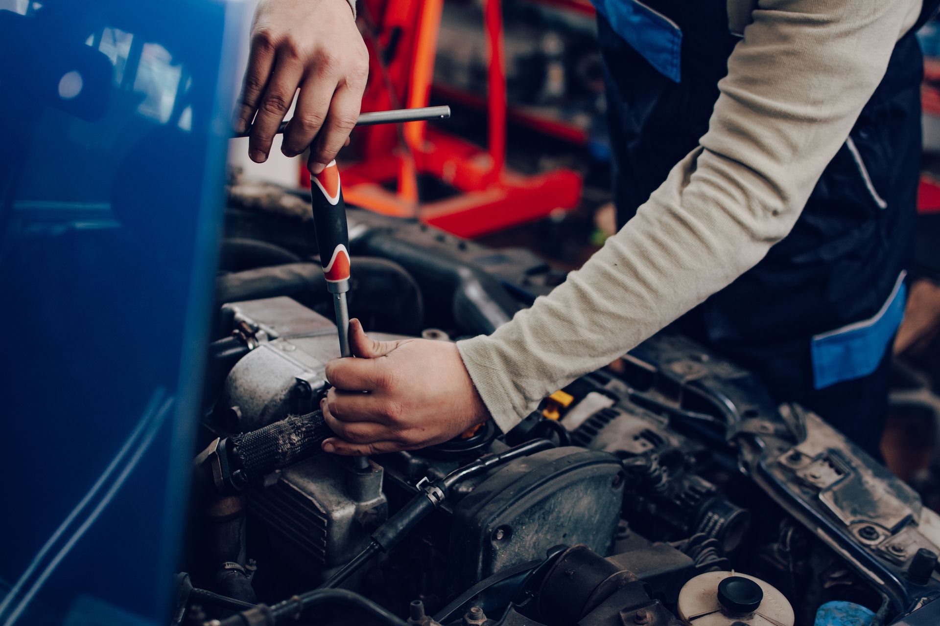 REVISIONI AUTO COLLAUDO GANCI TRAINO GPL
