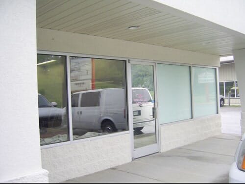 Store Front Tinted Window - Commercial Window Tinting in Knoxville, TN