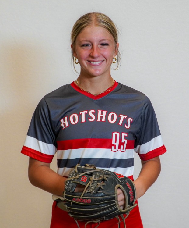 Elite 2027 Prospect Macy Seidel, a Corner/OF with Hotshots Naudin Olguin-Valtier out of Texas