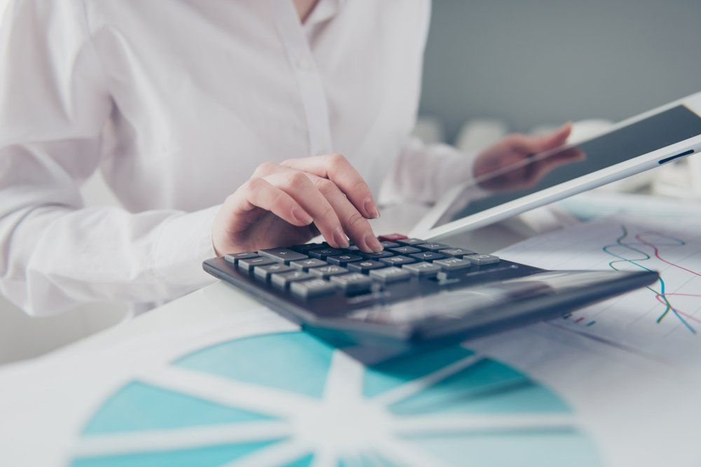 Calculating Payroll — Payroll Services in Hamlyn Terrace, NSW