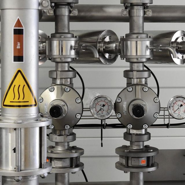 PLUMBING & HVAC