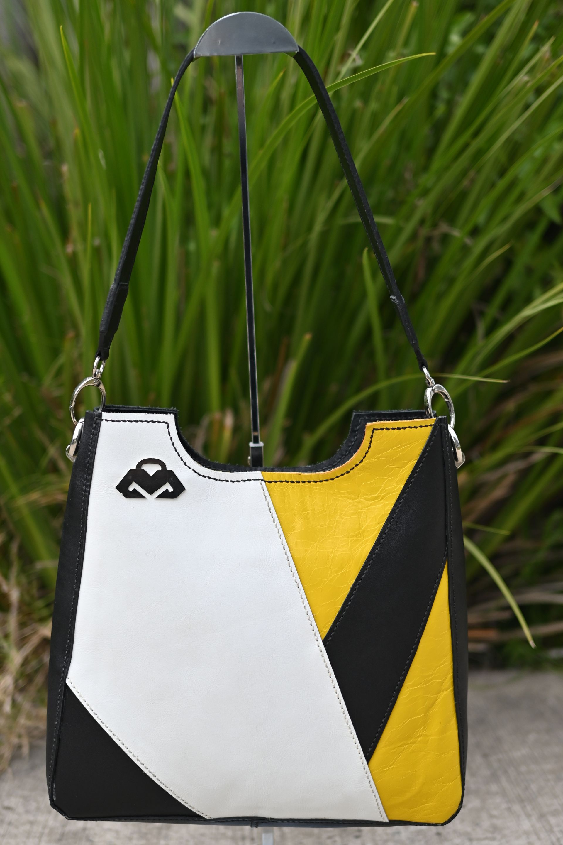 cartera Iridesa