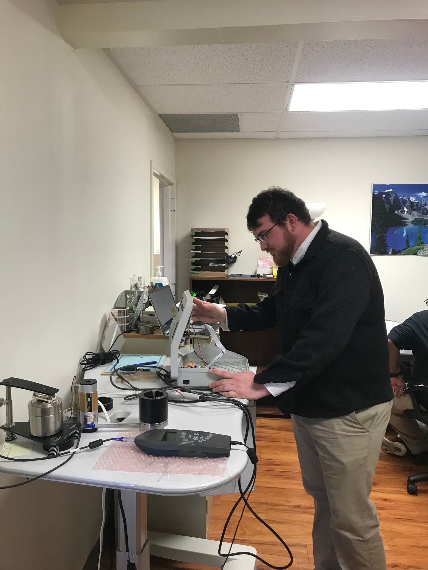 Tom Electronics Engineering Tom Electronics Engineering