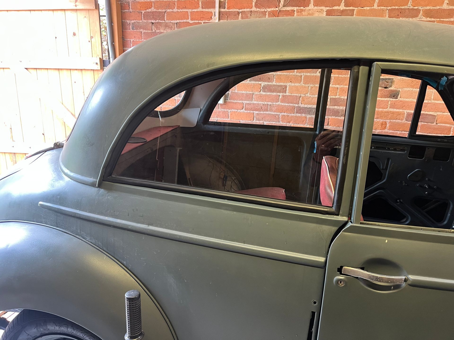 Eziglass - Vehicle Glazing Services gallery image. Escort mk2 windscreen rubber and chip repair.