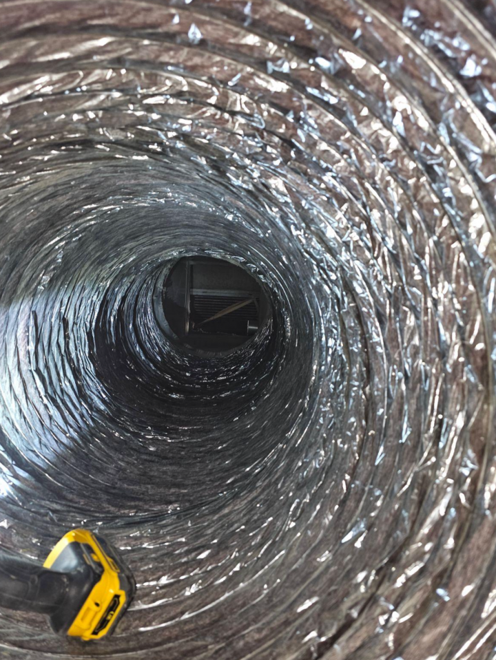 After Foil Hole Cleaning