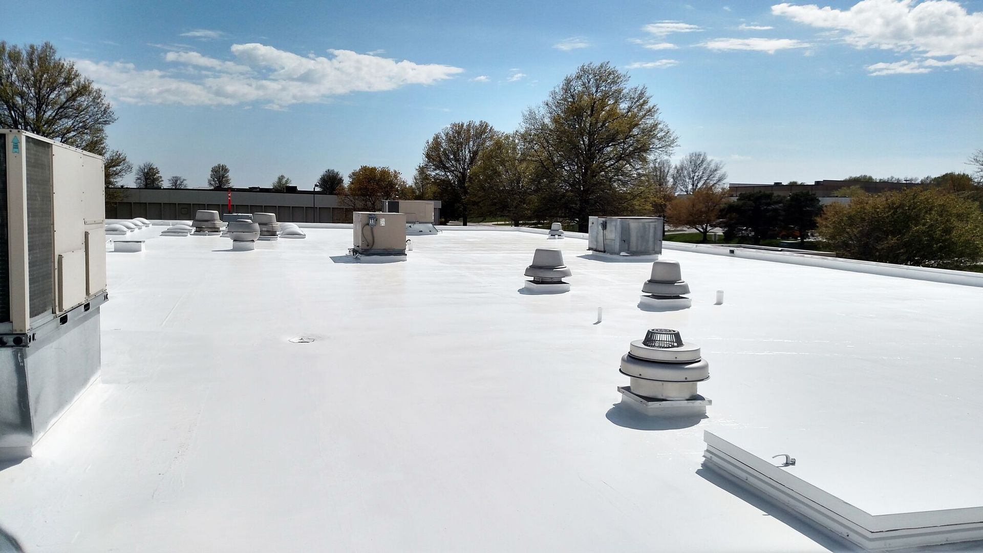 TPO commercial roofing system