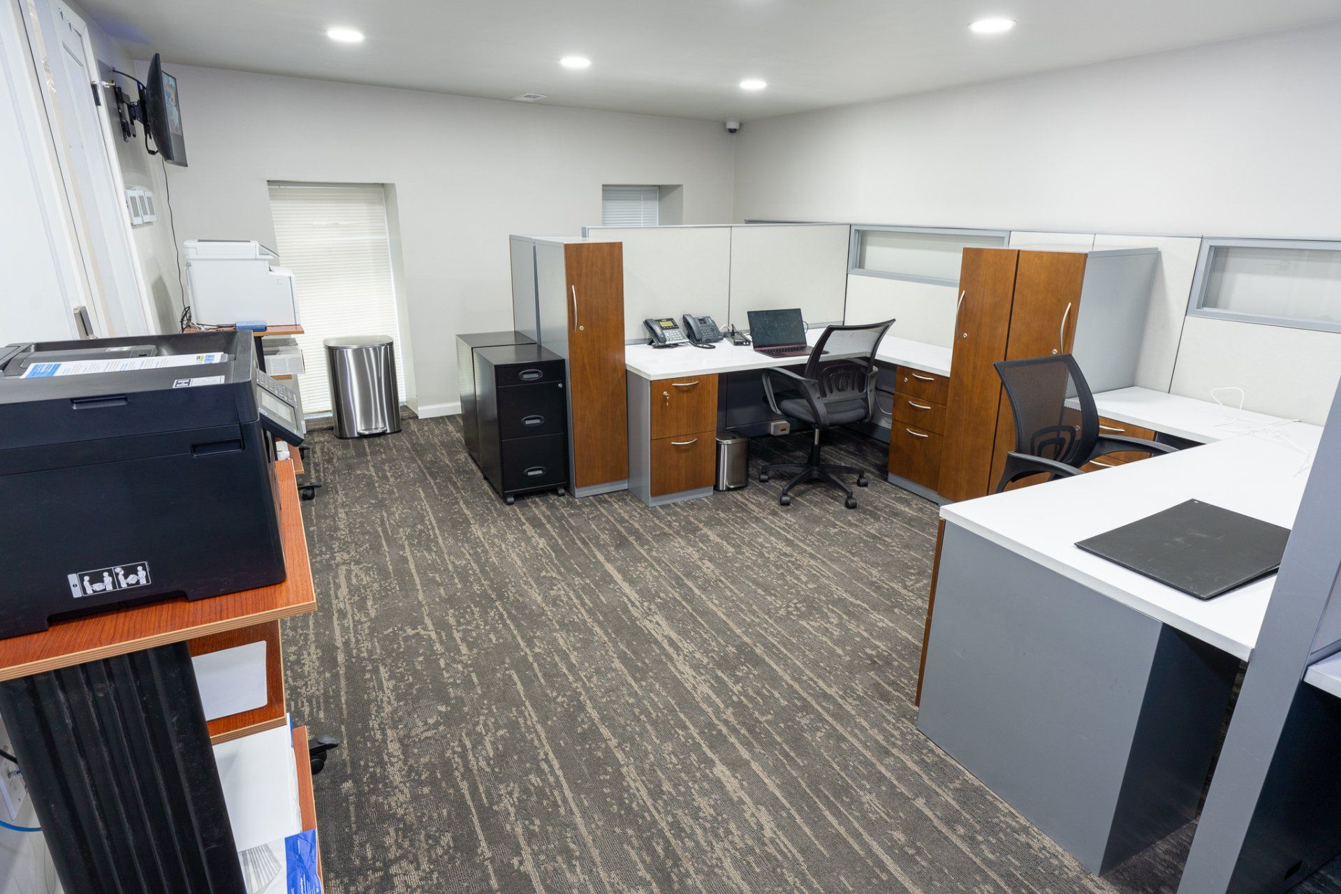 Business Center Photo