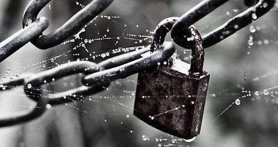 lock and chain