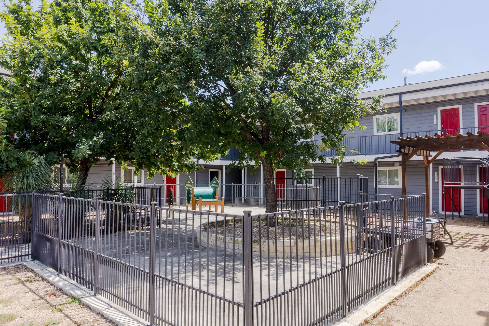Property - Image 3