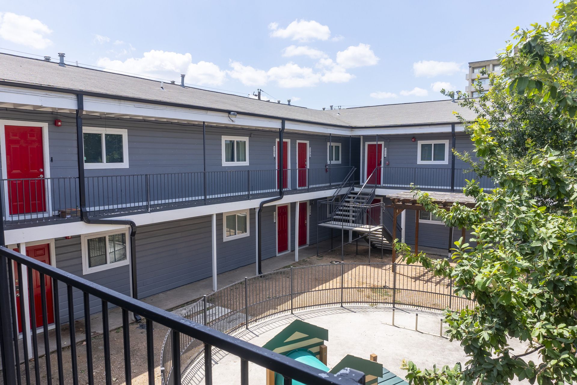 Property - Image 11