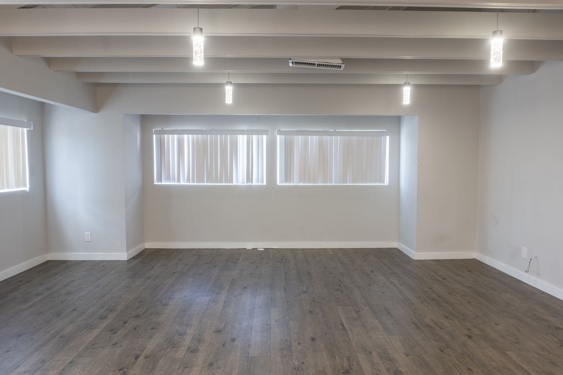 Property - Image 17