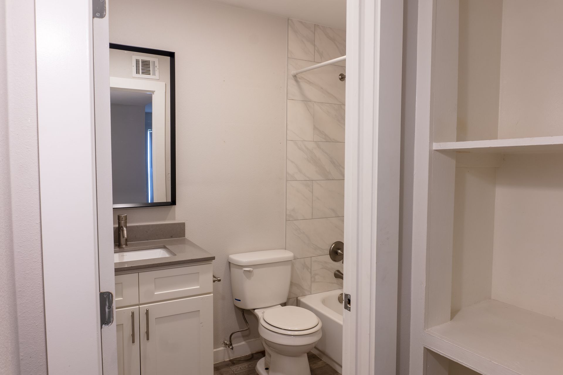 Property - Image 2